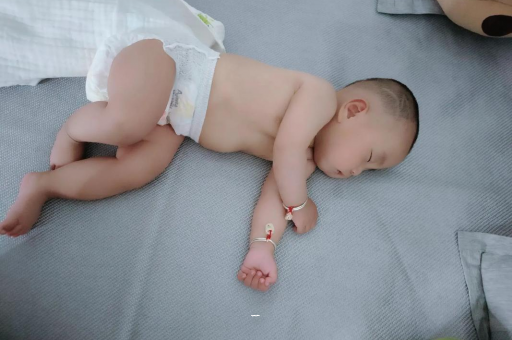 迪庆一般怀孕多久显怀